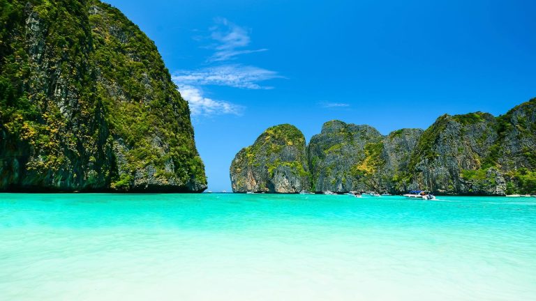 Maya Bay Phi Phi Islands Scuba Diving Best Day Trip