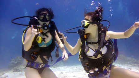 Two Female Open Water students In Thailand, with Aussie Divers