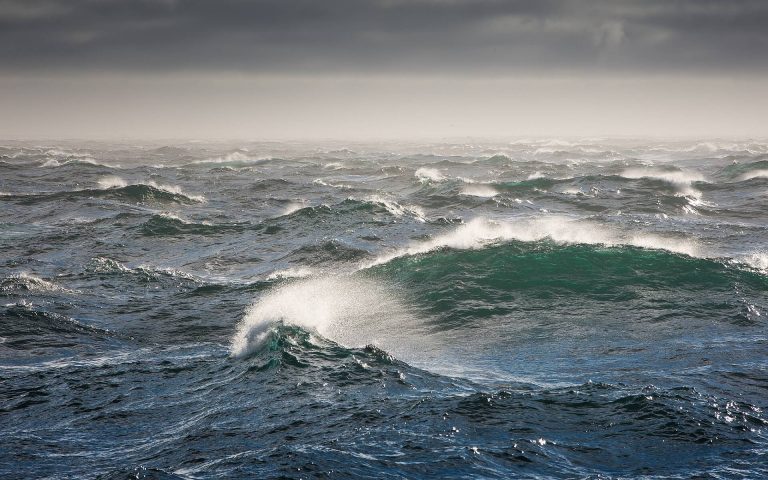 Rough Sea Scuba Diving Phuket Waves Wind Safe