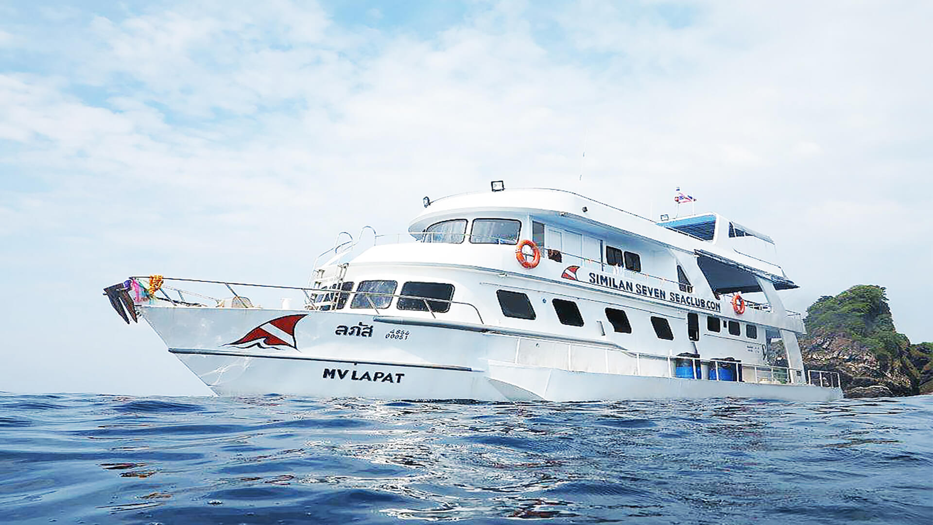 MV Lapat Similan Islands Liveaboard
