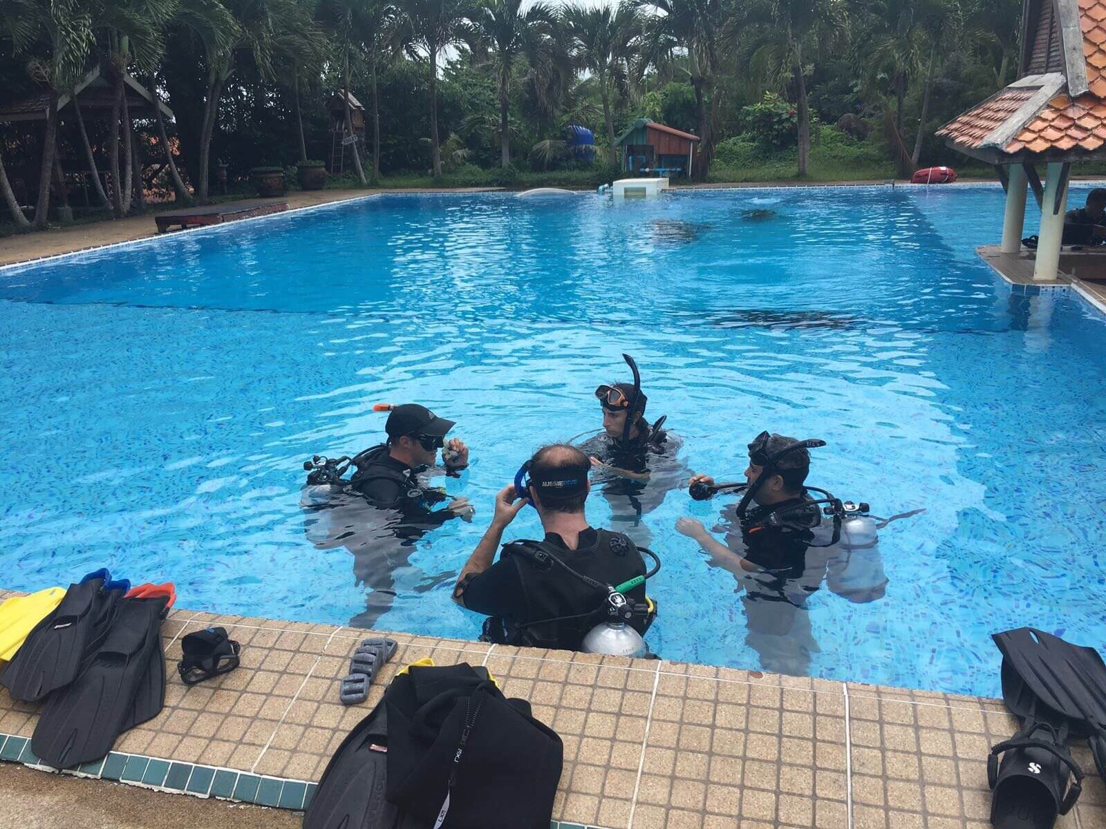 PADI Open Water Scuba Diver Course Phuket · Aussie Divers Phuket