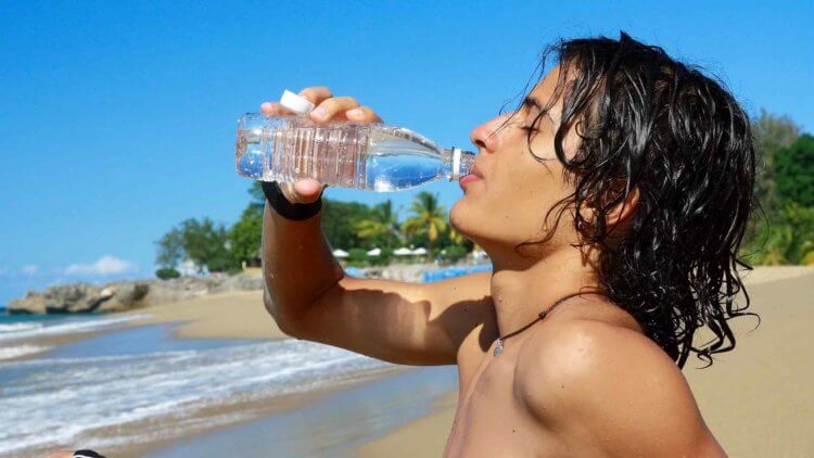 Drink Water Dehydration Aussie Divers