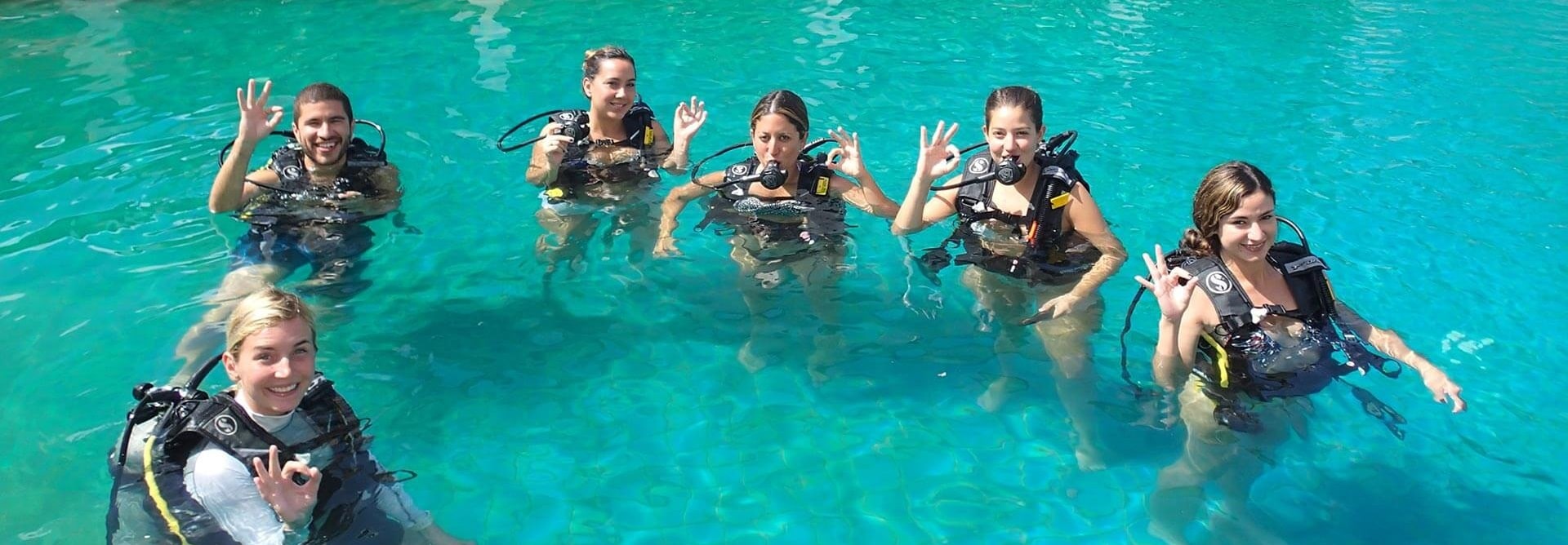 Try diving in Phuket at the pool