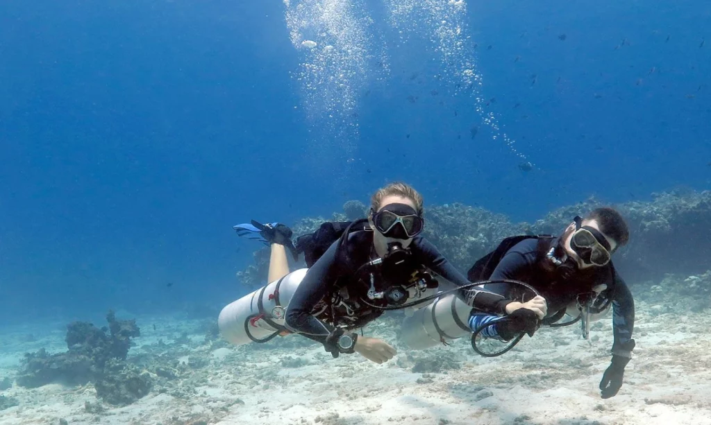 PADI Sidemount Phuket Aussie Divers